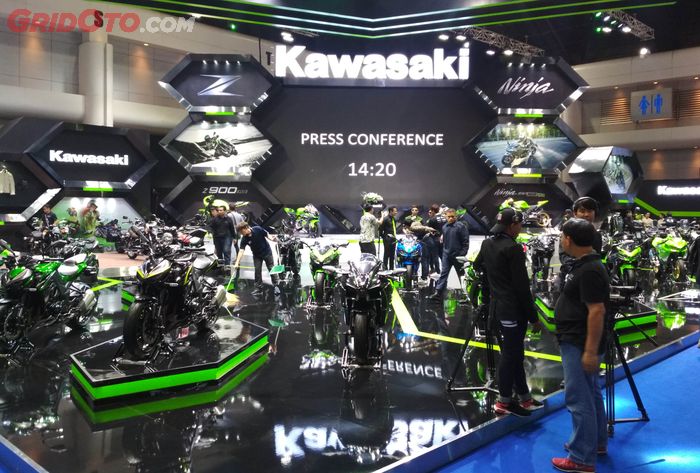 Booth Kawasaki di Bangkok Motor Show 2018