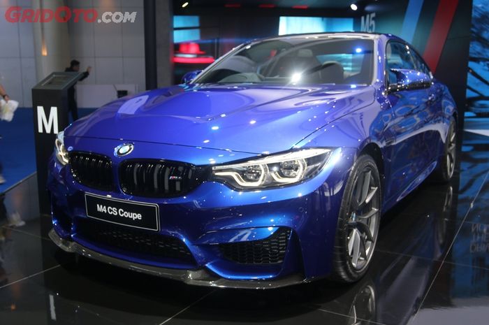 BMW M4 CS Coupe dengan desain lebih seksi dan bertenaga