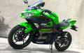 New Ninja 250 Tangkis Kerikil Pasang V-Grill, Mesin dan Leher Knalpot Aman