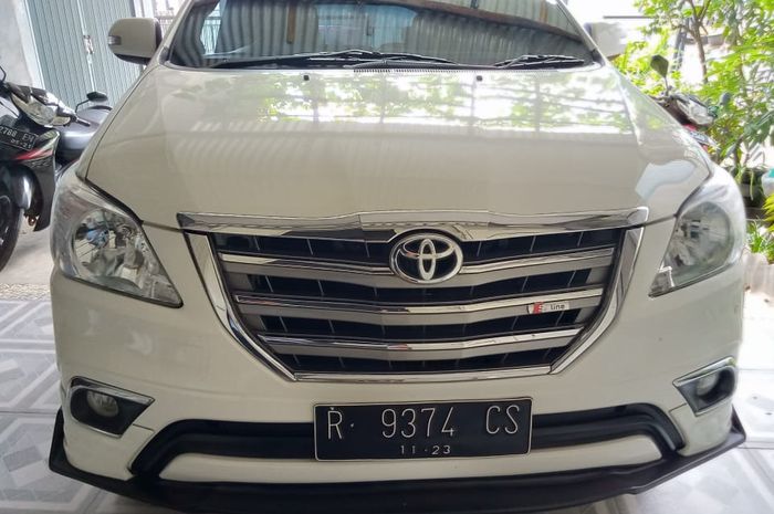 Toyota Innova 2004 operasi plastik ke wajah Innova Grand 2015