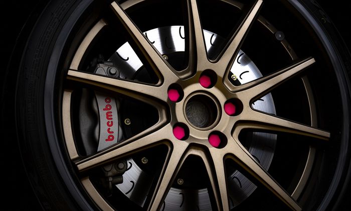 Modifikasi VW Scirocco ditopang pelek  W-Work CV 201 dan ban Toyo Tire