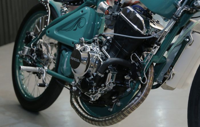 Honda CBR 250R Berubah Jadi Boardtracker