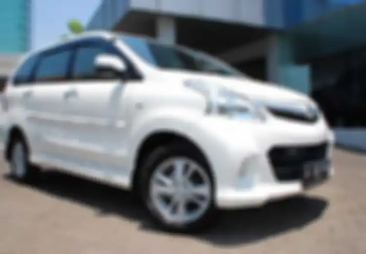Mobil Sejuta Umat Toyota Avanza Veloz 2014 Bekas Kian Murah, Sisa Segini
