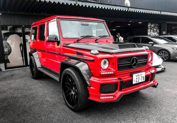 Modifikasi Mercedes-AMG G63 garapan Liberty Walk