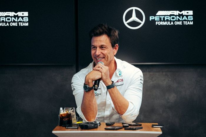 Bos tim Mercedes, Toto Wolff