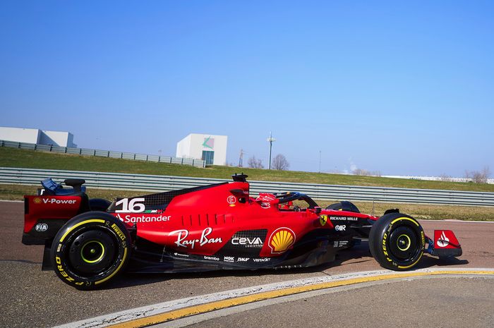 Charles Leclerc pertama kali merasakan mobil baru Ferrari SF-23 di Sirkuit Fiorano