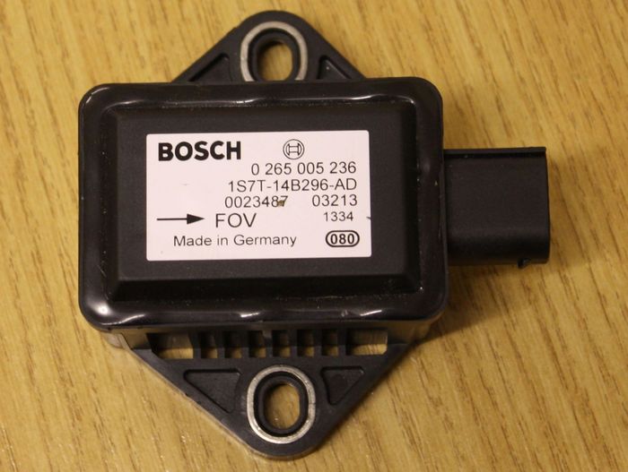 Ilustrasi Yaw-rate Sensor BOSCH