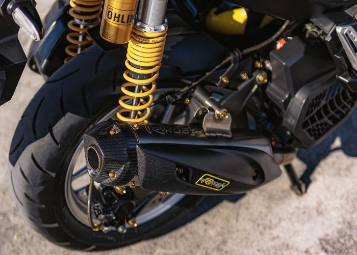 Mesin Honda ADV 150 bore up 63, knalpot pakai ROB1 custom