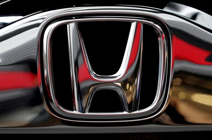 Honda Motor Company recall jutaan Honda Accord di Amerika Serikat.