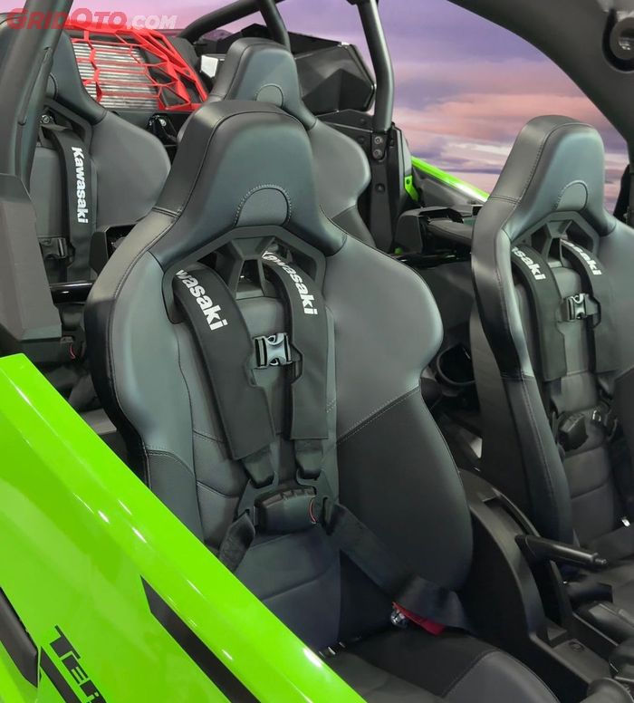 Kawasaki Teryx4 H2 bisa menampung 4 penumpang