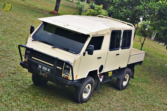 OKA NT Dual Cab, truk 4x4 asal Australia