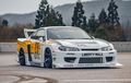 Nissan Silvia S15 Dirombak Liberty Walk, Berubah Sangar Ala Mobil Balap