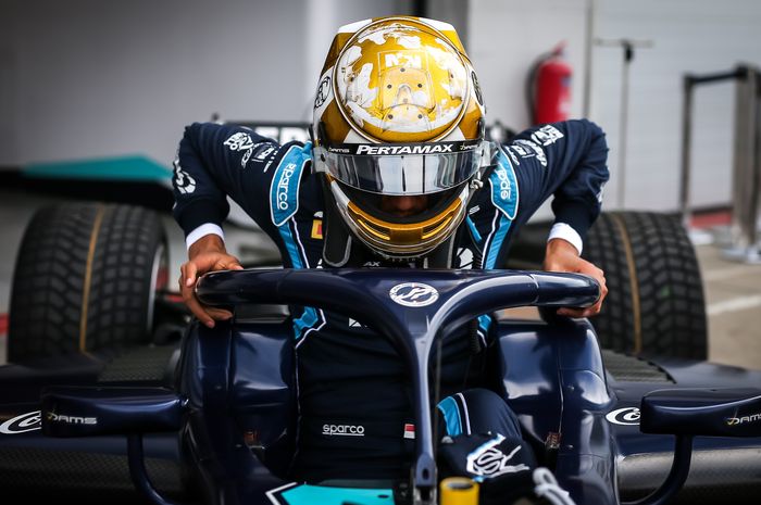 Sean Gelael masih dijerat masalah teknis pada mobilnya di seri kelima F2 Inggris 2020