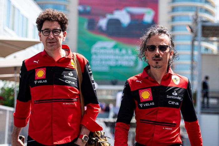 Bos tim Ferrari, Mattia Binotto dan racing director Laurent Mekies di F1 Azerbaijan 2022