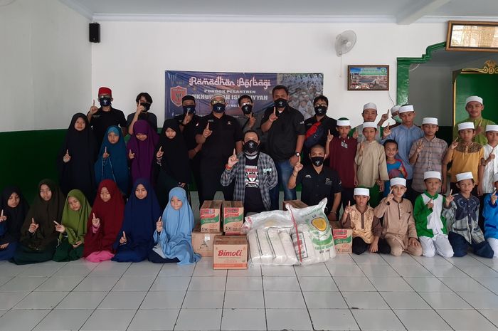 Master Of Torque Riders Indonesia (MTRI) Gelar Ramadhan Berbagi, Sumbang Pondok Pesantren