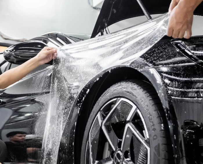 PPF dipotong menggunakan teknologi Precut System dan Custom Application