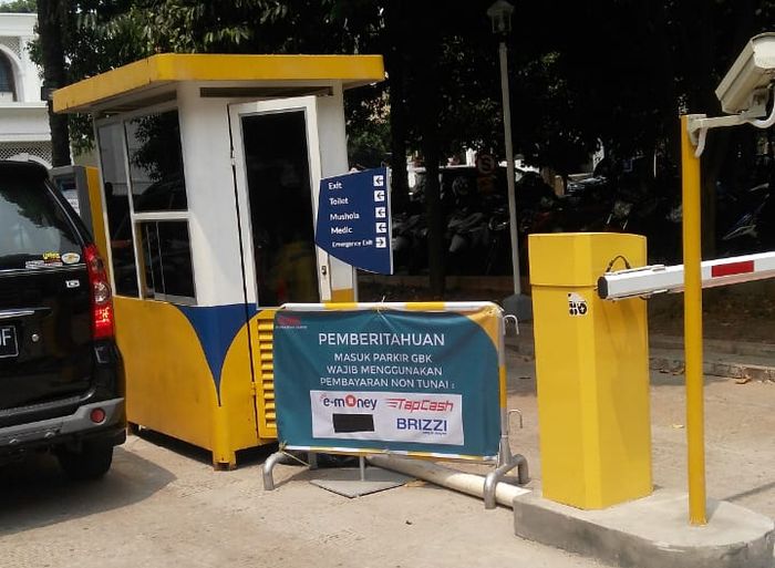 Parkir di dalam kawasan GBK sejak 2018  sudah terapkan sistem cashless