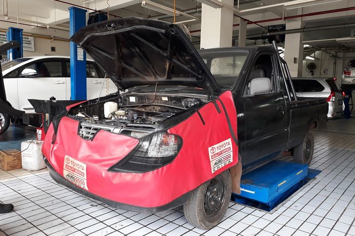 Salah satu mobil tua yang masih dilayani di Auto2000