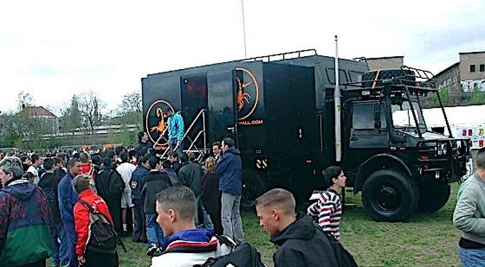 Mercedes-Benz Unimog khusus para gamers