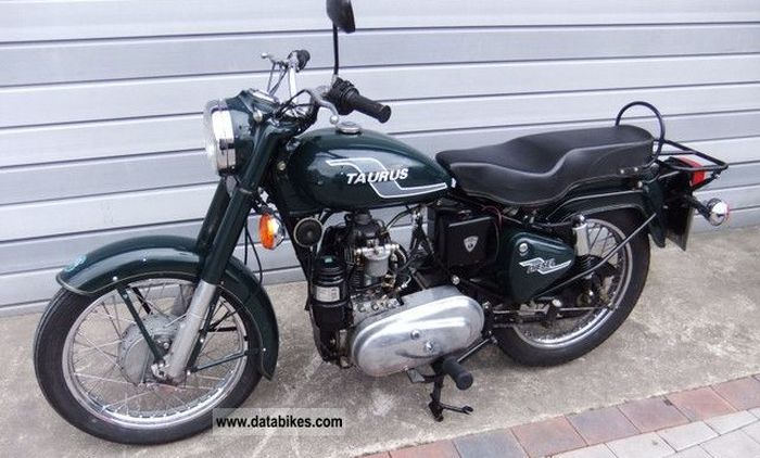 Tampak sisi kiri Royal Enfield Taurus