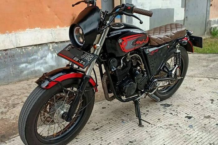 Yamaha Scorpio custom ala tracker, padukan kesan garang dan elegan