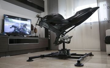 Ini Dia Leangp Kontroler Yang Bikin Game Serasa Naik Motor Beneran Gridoto Com