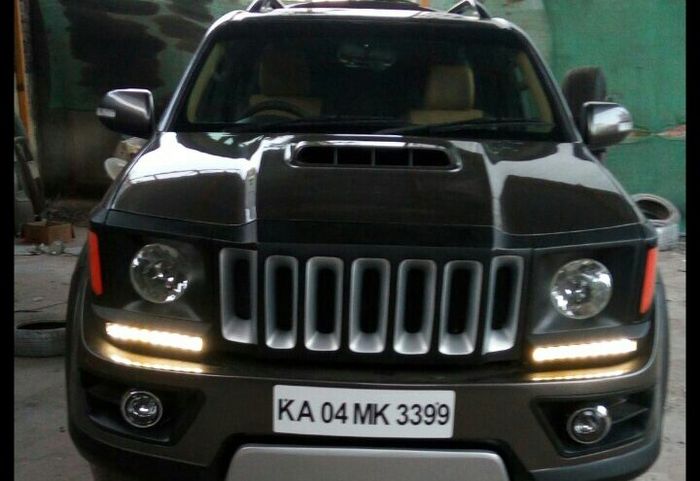 Toyota Fortuner dengan gril inspirasi Jeep