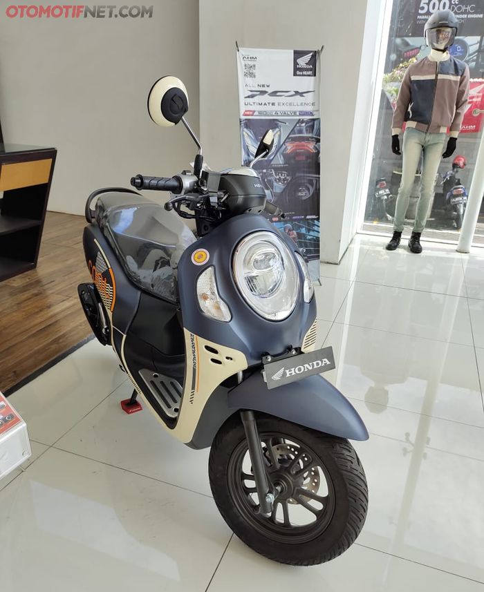 Honda Scoopy, berada di urutan kedua penjualan motor Honda terbanyak di Yogyakarta dan sekitarnya