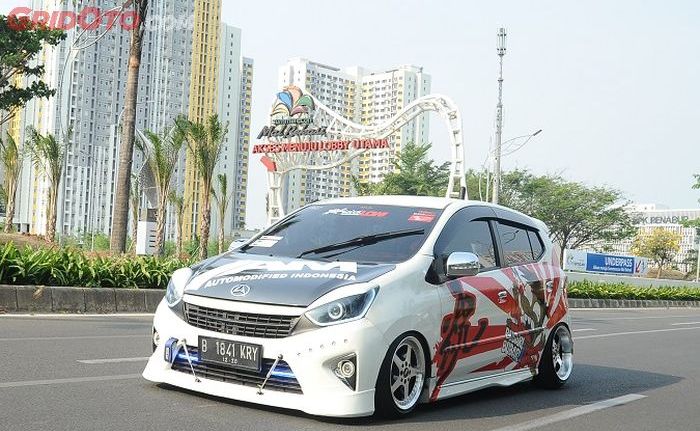 Modifikasi Daihatsu Ayla X 2016 Ayla 'Gaul' Dari Bekasi