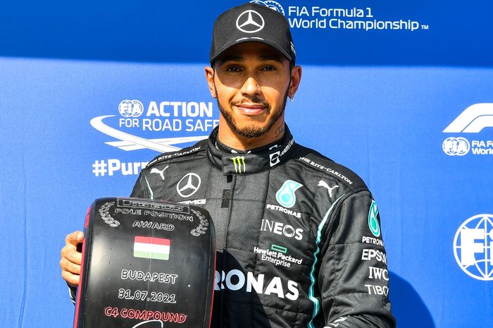 Lewis Hamilton meraih pole position ke-101 pada kualifikasi F1 Hongaria 2021