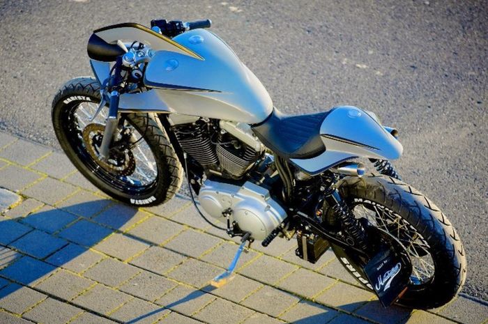 Harley-Davidson Sportster &ldquo;Rocket&rdquo; besutan Mainhattan Choppers
