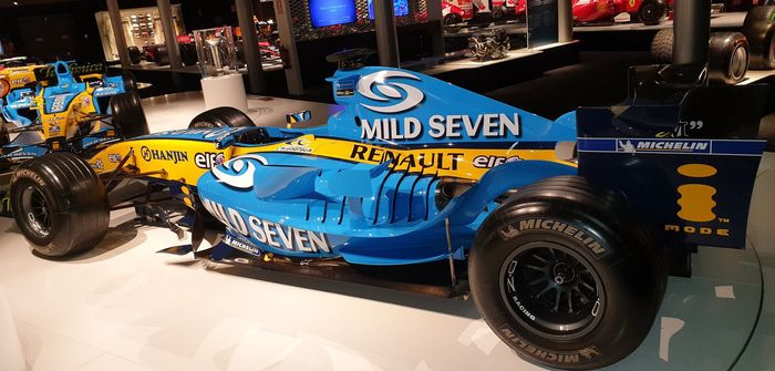 Inilah livery mobil F1 tim Renault yang membawa Fernando Alonso juara dunia