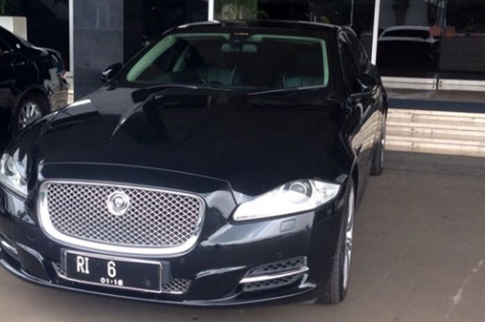 Jaguar XJ 3.0 Portofolio LWB Milik Setya Novanto