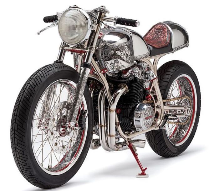 Honda CB550 caf&eacute; racer hasil kolaborasi Bryan Fuller, Totem, dan Tay Hererra. Dilansir oleh www.cycleworld.com
