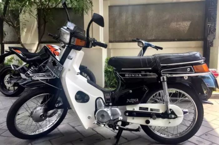 Honda Astrea 800