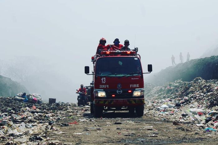 Ilustrasi truk Pemadam Kebakaran (Damkar) di Kota Surakarta