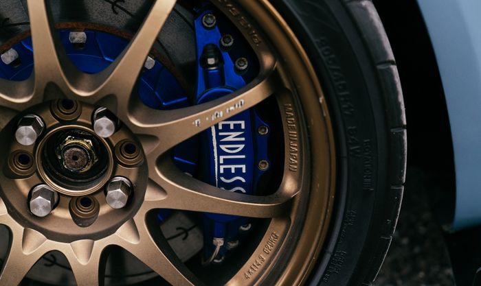 Modifikasi MINI Cooper S pakai pelek Volk Racing CE28 ukuran 17 inci