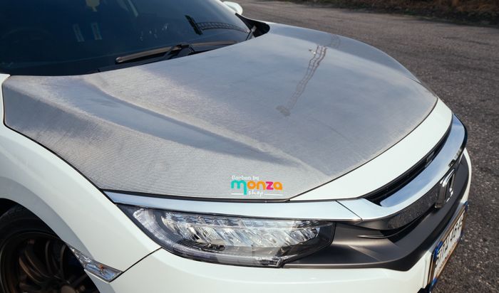 Modifikasi simpel Honda Civic turbo, hanya main part serat karbon