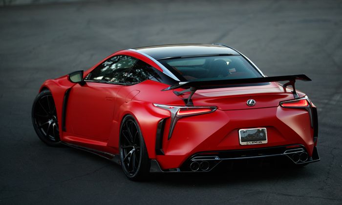 Tampilan belakang Lexus LC500