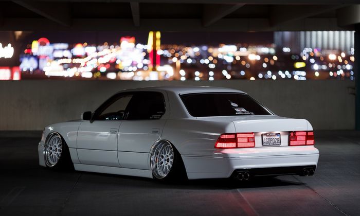 Modifikasi Lexus LS400 kombinasi gaya Jepang dan Amerika