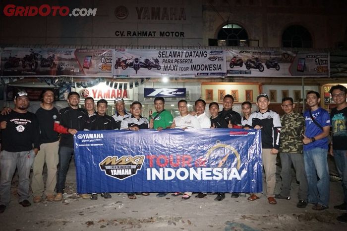 Komunitas YNCI bersama riders MAXI YAMAHA Tour de Indonesia