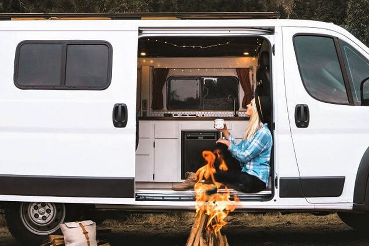 video kupas tuntas tren motorhome di indonesia ternyata mobil ini pelopornya gridoto com