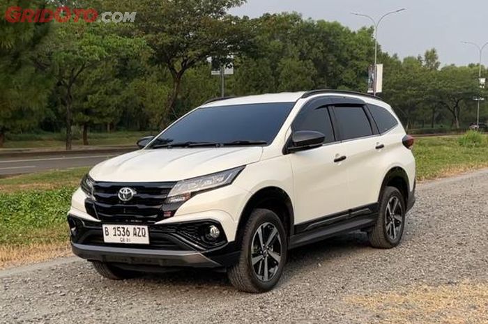 Yalangoch qizlar Kazantip fotosuratlari