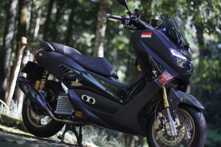 Modifikasi Yamaha NMAX ala Kapten TNI AL, Ubahan Simpel Tampil Sporty - GridOto.com