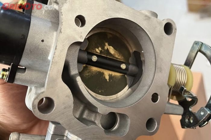 Ilustrasi throttle body mobil