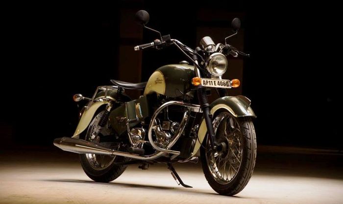 Knalpotnya aja ikutan dibuat mirip Indian Chief lansiran masa kini