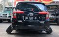 Gimana Perasaan Anda, Daihatsu Sigra Dipaksa Ngangkang Begini?