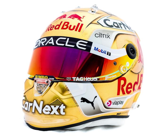Una vista de la librea del casco de Max Verstappen en F1 México 2022 para conmemorar el título mundial de F1 2022