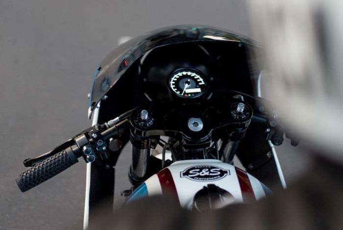 Area kokpit mendapatkan beberapa penggantian part