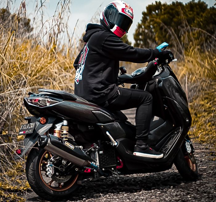 Bro Ade dengan Yamaha All New NMAX modifikasinya